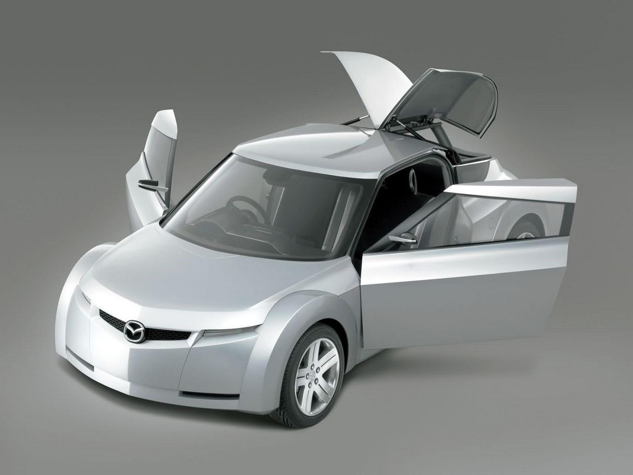 Mazda Kusabi Concept 2003 002.jpg